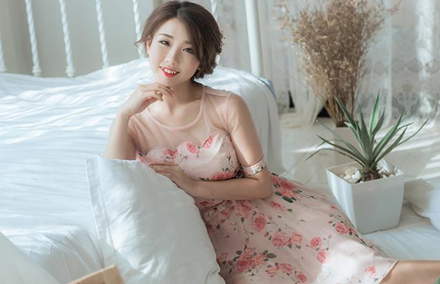 店員が女性だと自分から支払いをする