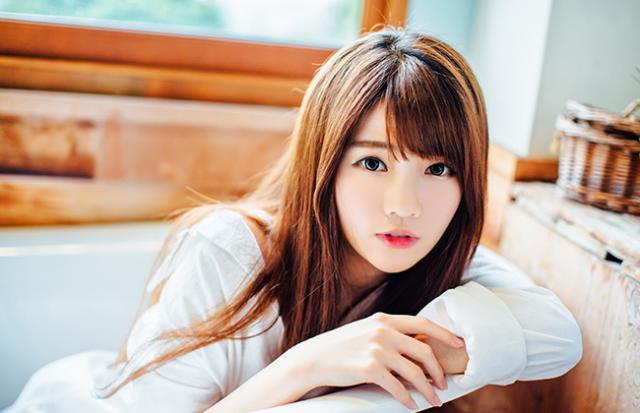 母性を感じさせる女性